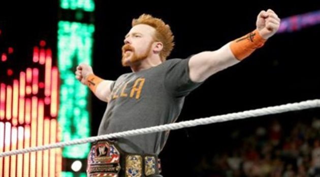مفاجأة غريبة.. "WWE" يثير غضب شيمس برفض طلب الجماهير