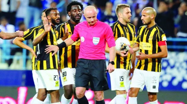 النصر يترقب.. الأمير ينهي الجدل بشأن إعادة كلاسيكو الهلال والاتحاد