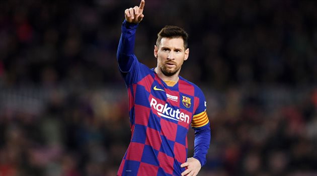 المطاردة مستمرة في الليجا.. ميسي الهداف وبنزيمة وصيف