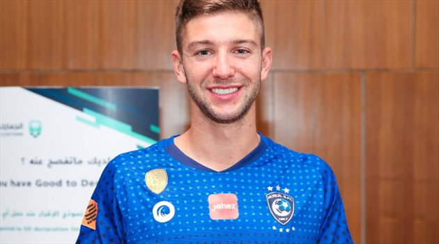 لماذا ضم الشباب لوسيانو فييتو؟ .. الإجابة في 3 أسباب