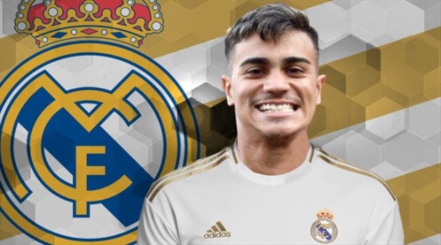 أول تعليق من نجم ريال مدريد الجديد.. "يحب هازارد ويحلم بزيدان ويشبه كاكا"