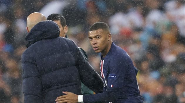 مبابي على حق.. زيدان يرفض تدريب باريس سان جيرمان 