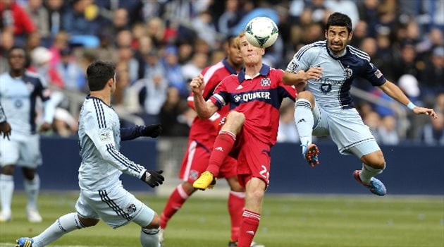 إيقاف جونز وييبواه مدى الحياة في الدوري الأمريكي بسبب مخالفات مراهنات