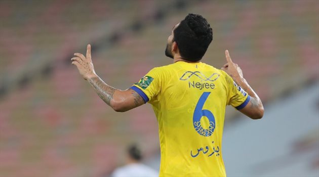 بعد الرحيل عن النصر.. هل ينتقل بيتروس إلى الاتحاد