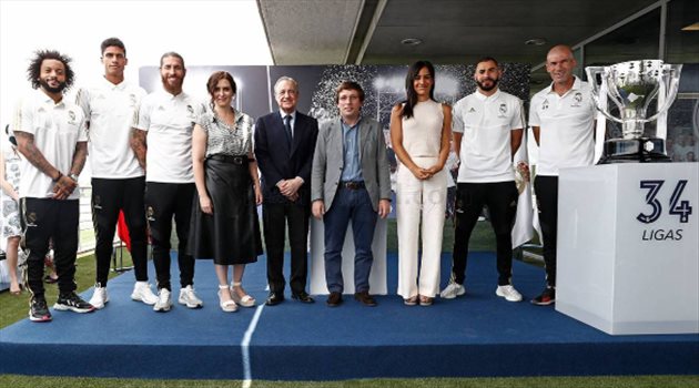 دفاع ريال مدريد في خطر.. تحدي جديد لإدارة بيريز