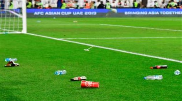  أزمة القوارير تشتعل بين النصر والهلال.. حرب عالمية ثالثة ومفاجأة قانونية