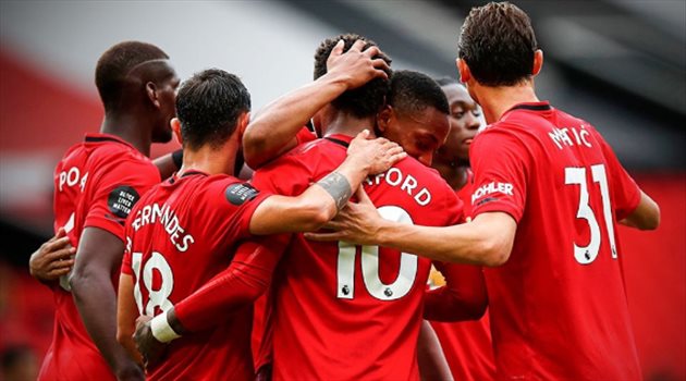 خطوة واحدة تفصل نجم مانشستر يونايتد عن الانتقال لبرشلونة أو ريال مدريد