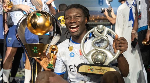 رسميا| جوميز عضوا ذهبيا في الهلال