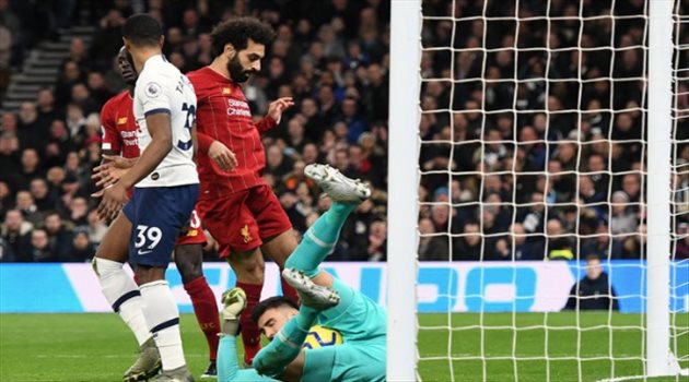 توتنهام ضد ليفربول.. صلاح في مواجهة كين بقمة الدوري الإنجليزي