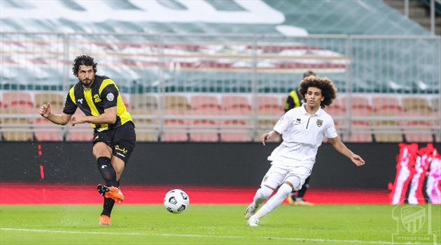 "حوار حجازي" يغير منفذ ركلة جزاء الاتحاد أمام التعاون