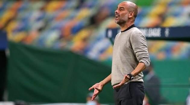 جوارديولا ينتقد أداء لاعبي مانشستر سيتي قبل موقعة بورتو في دوري الأبطال