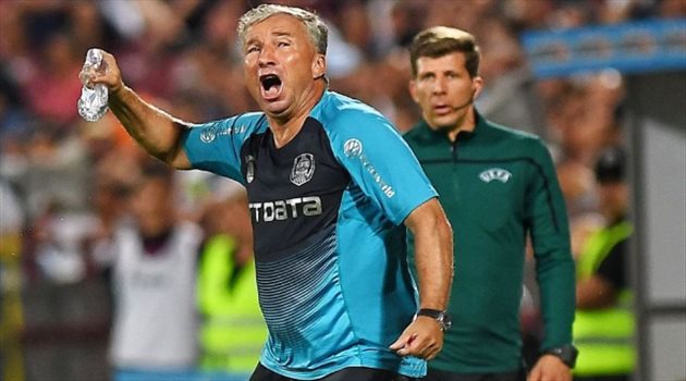 النصر يغري "بديل فيتوريا" براتب خرافي خوفا من العرض الإنجليزي