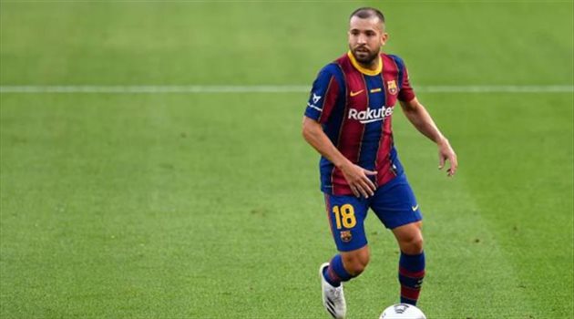 تحديد موقف ألبا من كلاسيكو برشلونة ضد ريال مدريد.. "بعد إصابته"