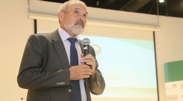 كيف يخطط الاتحاد السعودي لإستكمال الدوري ؟ قصة الحكام