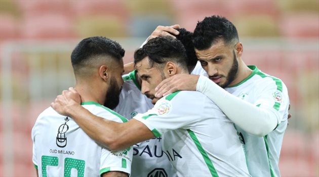 الأهلي يقتحم المربع الذهبي لدوري المحترفين بثلاثية في مرمى أبها