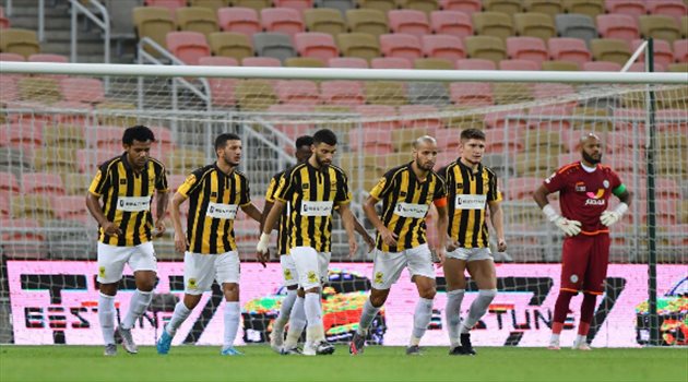 رغم وصوله فجرا.. مفاجأة عن مشاركة هنريكي مع الاتحاد في دوري المحترفين