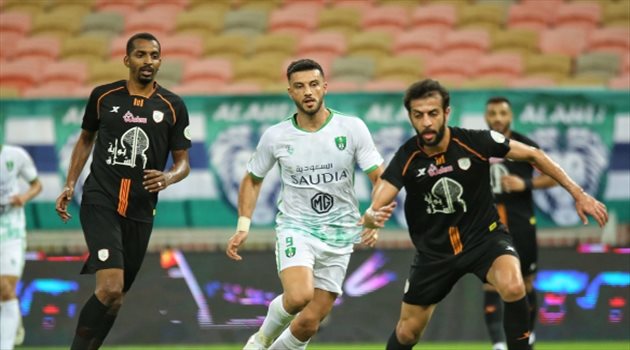 نوفمبر "وش السعد" على الشباب أمام الأهلي