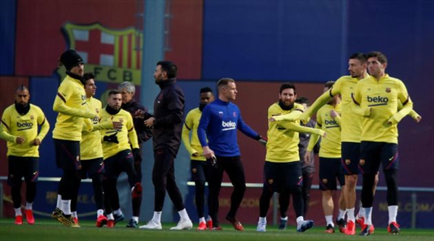 تقارير.. وكيل أعمال نجم برشلونة يخطب ود يوفنتوس