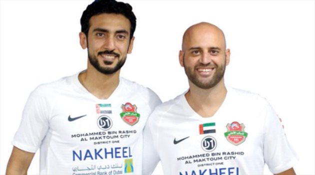 نجم شباب الأهلي يبرز "التشابه" بين أسلوب مدربه الجديد ونادي برشلونة