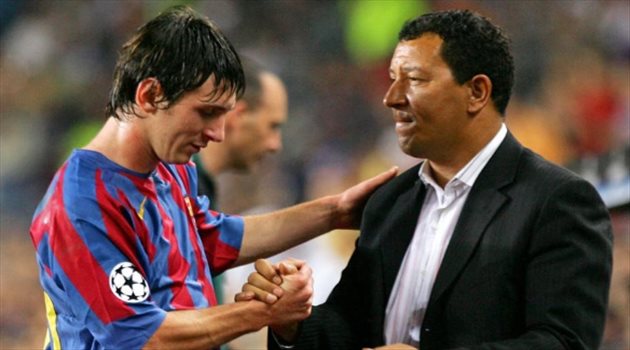 جنون العظمة وخدعة الإقالة.. "مكتشف" ميسي يسب نجوم الاتحاد