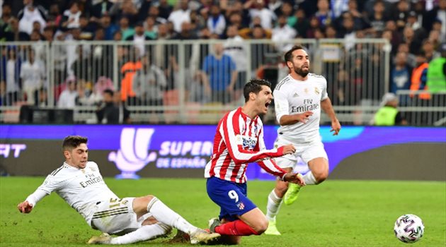 رد حاسم.. ريال مدريد يحدد موقفه من عرض ملعب أتلتيكو