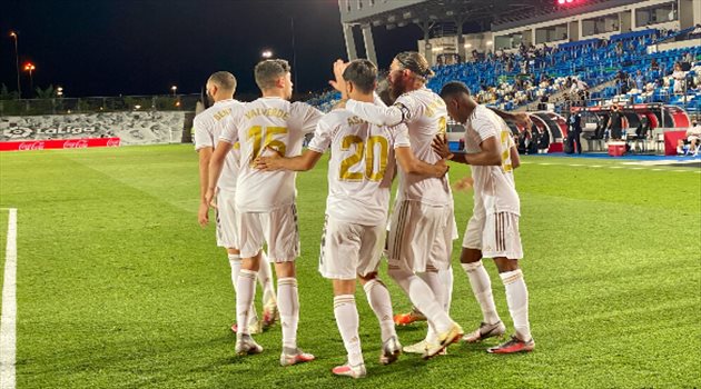 كشف اسم اللاعب الوحيد الذي رفض خفض راتبه في ريال مدريد.. "كواليس صادمة"