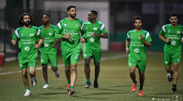 قرار "غير متوقع" داخل الأهلي.. قبل عودة الدوري