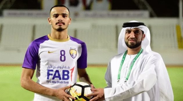 العين يعاقب نجمه على طريقة الأهلي والهلال