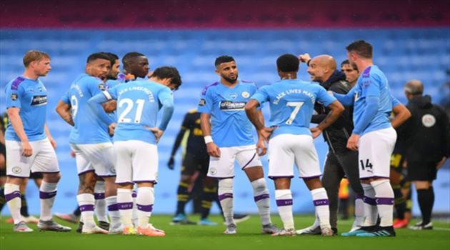 "إنفراجة".. جوارديولا يتلقى "أنباء سارة" باستعادة نجم مانشستر سيتي