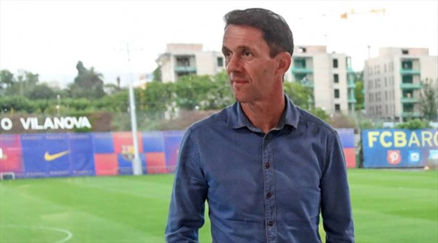 الاتحاد يحسم صفقة مدوية من برشلونة .. بلانيس يختار موهبة كتالونيا