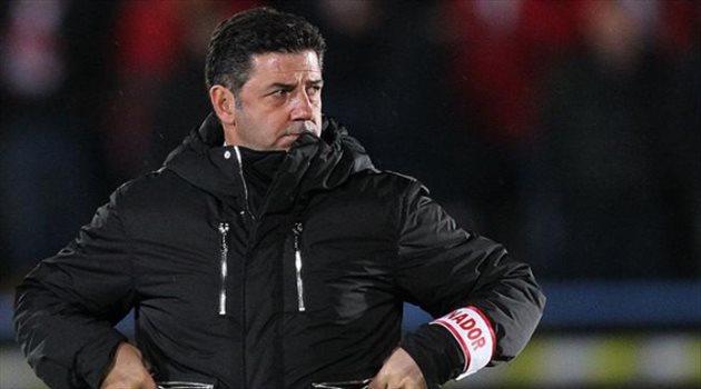 مفاجأة.. حمد الله سر "طرد" فيتوريا من النصر