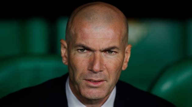 زيدان "يورط" بيريز.. نجم ريال مدريد يصر على الرحيل بشدة!