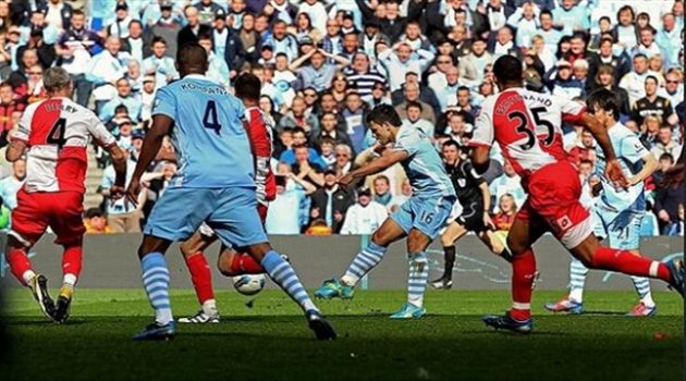 "لم نكن في نفسى مستوى يونايتد".. اعتراف مثير من قائد مان سيتي التاريخي عن لقب 2012 !