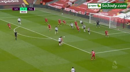 محمد صلاح يتسبب في الهدف الاول لفولهام في شباك ليفربول