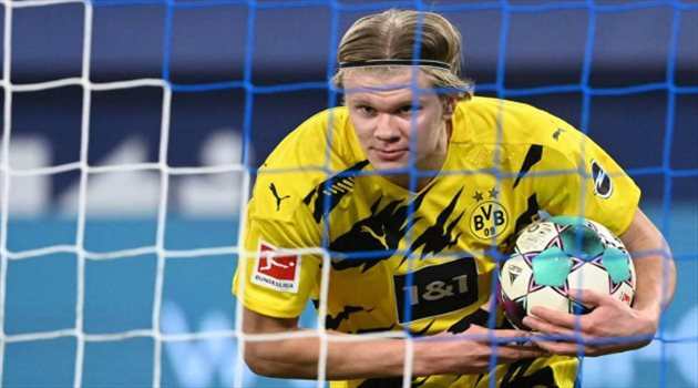 تشيلسي يخطف هالاند.. ويفاجئ دورتموند بـ"صفقة تبادلية غريبة"