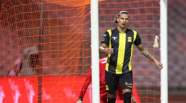 الاتحاد يستقبل حمد الله بفسخ عقد بريجوفيتش مقابل "مبلغ خرافي"