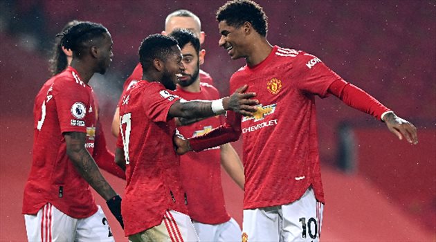 عائق "يمنع" انتقال نجم مانشستر يونايتد إلى دورتموند لتعويض رحيل هالاند