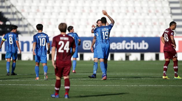 أولسان يطيح بـ"إنيستا ورفاقه" ويواجه بيرسبوليس في نهائي آسيا