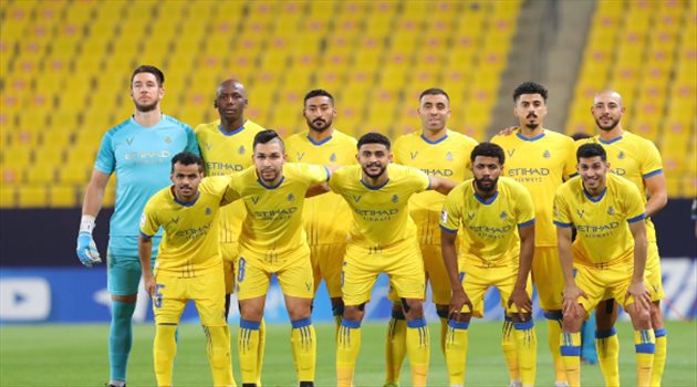 صفقات "تبادلية" بين النصر والاتحاد والأهلي.. قنبلة آل معمر