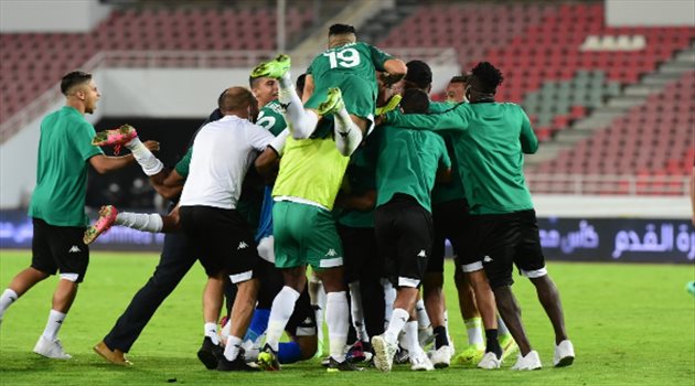 الرجاء يقرر رحيل 11 لاعبا.. فرصة ذهبية لميركاتو السعودية