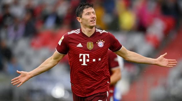 مفاجأة.. وكيل ليفاندوفيسكي يرغب في ضم نجم البايرن لهذا النادي !