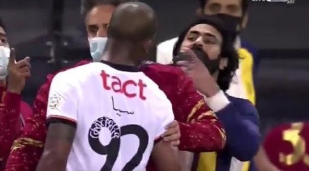 "القرود البرتغالية".. فضيحة "غريبة" في أزمة مباراة النصر ضد الشباب