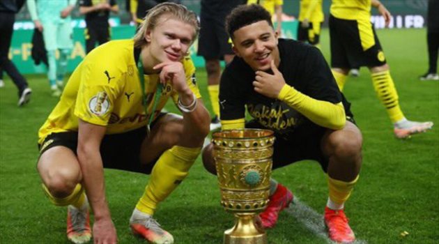 "لفتة إنسانية" من سانشو بعد تتويج بروسيا دورتموند بكأس ألمانيا