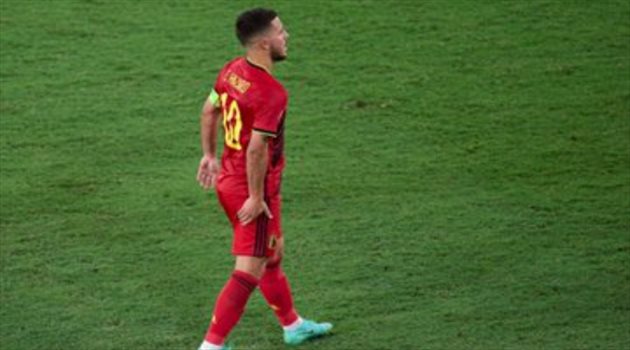 صور| هازارد "يحرج" ريال مدريد أمام العالم.. تصرف مثير للجدل