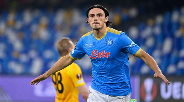 بعد 13 ثانية.. نابولي يسجل ثاني أسرع هدف في الدوري الأوروبي