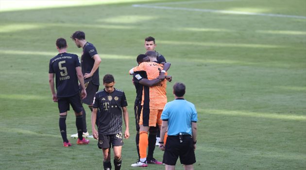 بايرن ميونيخ يودع ألابا.. بخماسية أمام أوجسبورج