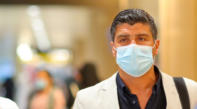 صور| "النصر يستقبل مدربه الجديد".. بيدرو يصل الرياض