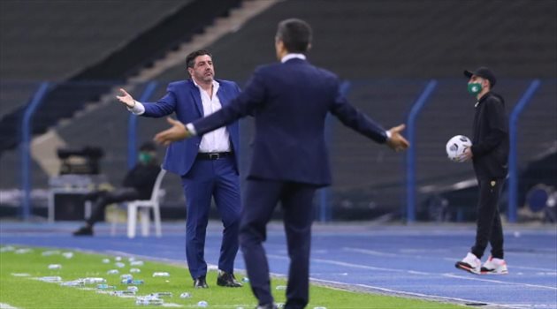 لوشيسكو vs فيتوريا.. بداية أسطورية ونهاية درامية مع الهلال والنصر