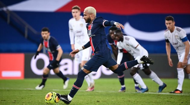 باريس سان جيرمان يواصل سقوطه.. ويتعثر أمام بوردو