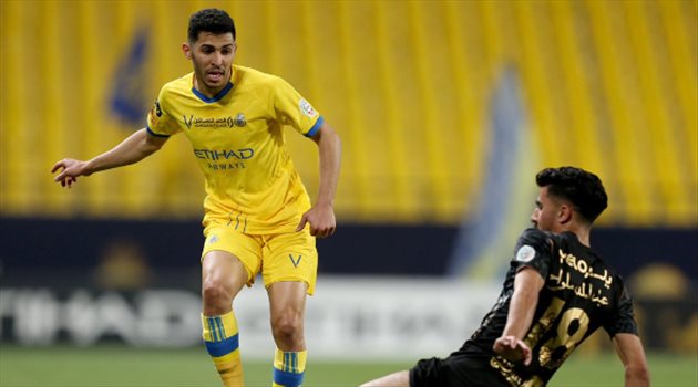 3 مفاجآت في ظهير أيمن النصر.. من يواجه الهلال؟